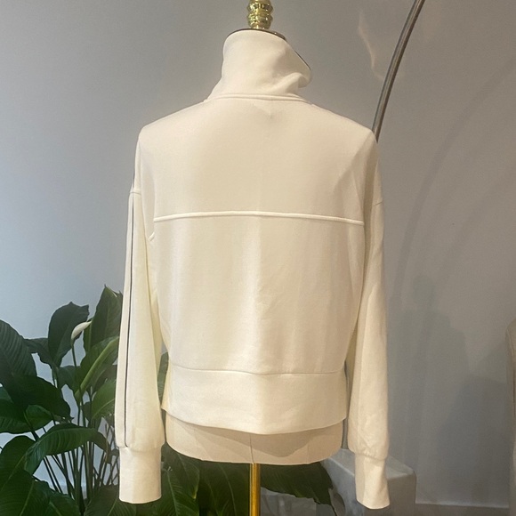 Varley Davenport Half Zip Sweatshirt - Picture 3 of 8